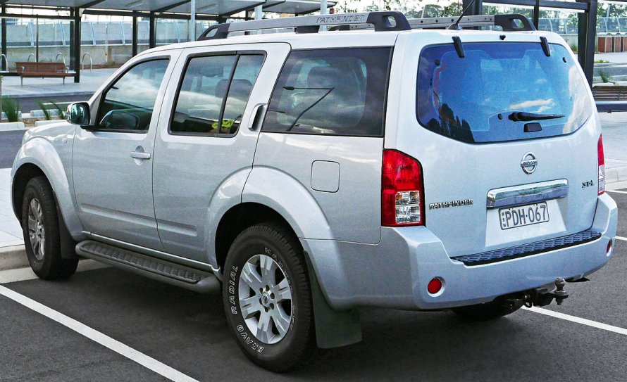 Nissan Pathfinder r51 le