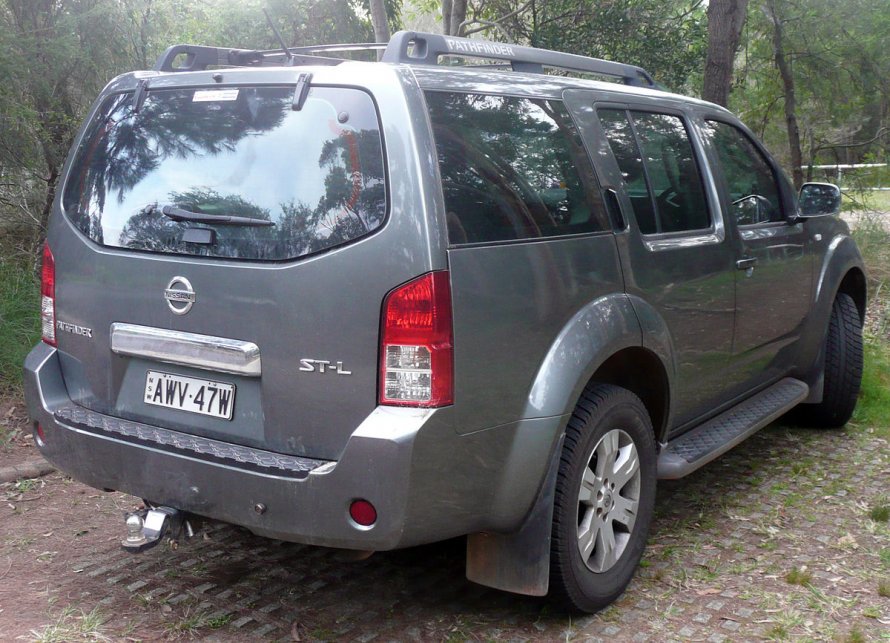 Nissan Pathfinder r51 le