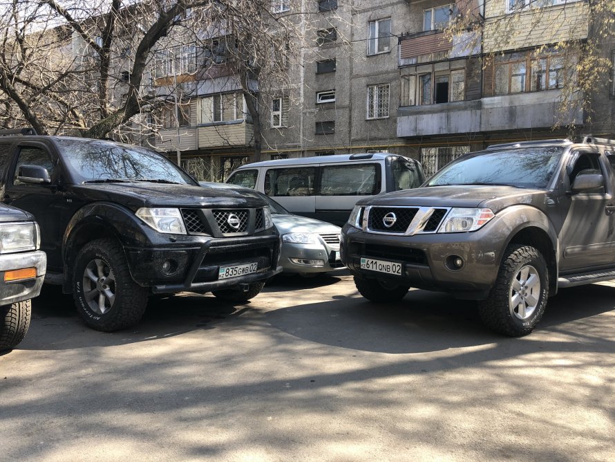Nissan Pathfinder r51 5.6