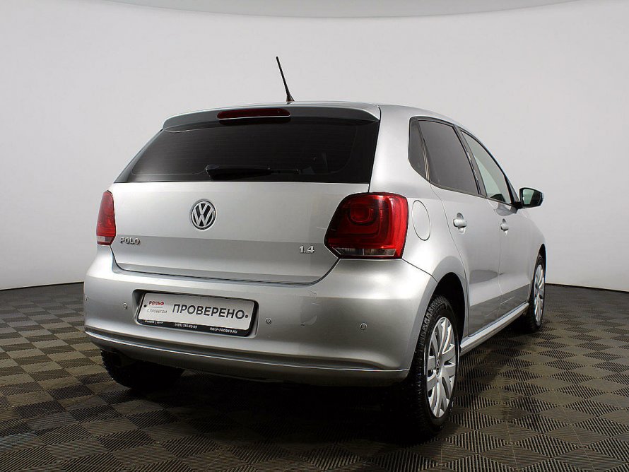 VW Polo sedan 5 Рестайлинг