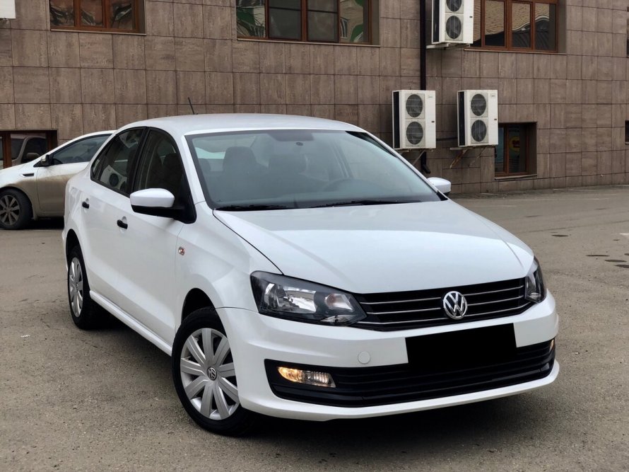 Volkswagen Polo 2012 белый