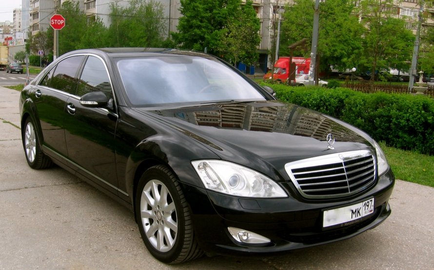 Mercedes s class w221