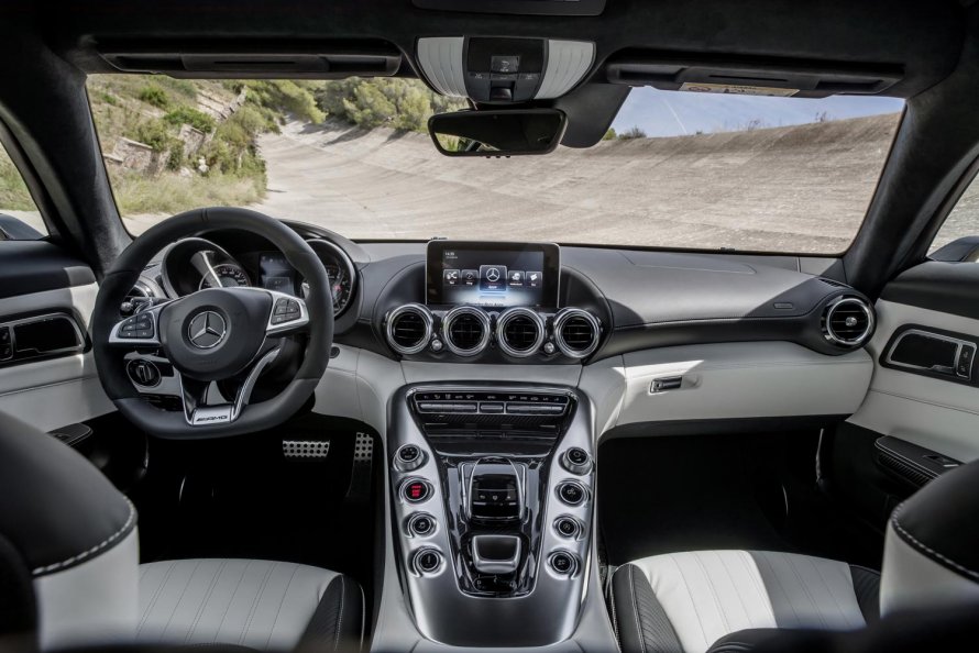 Мерседес GTS 63 AMG салон