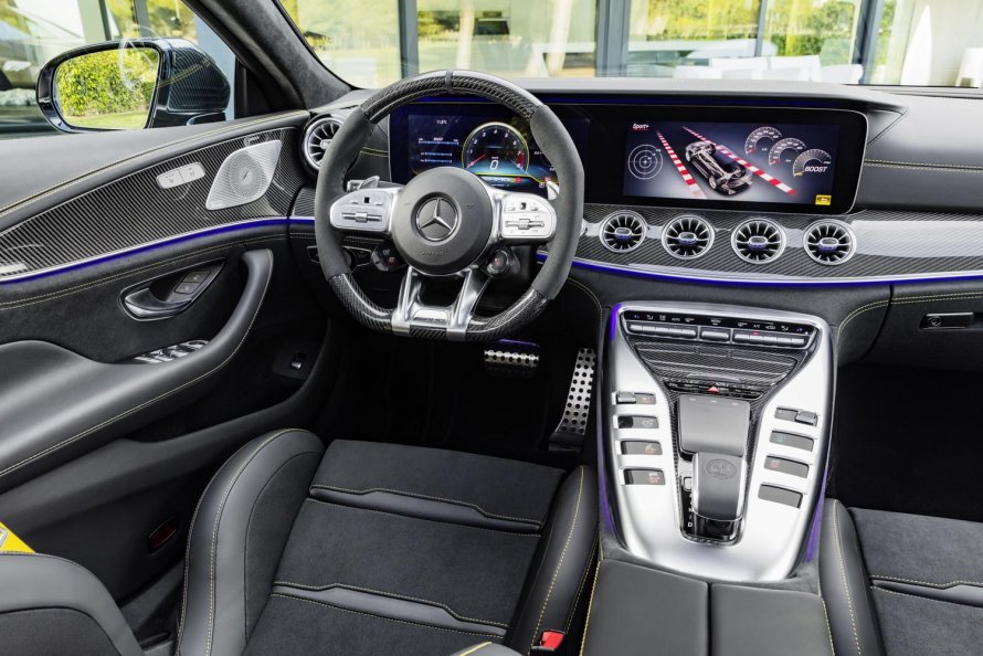 Mercedes AMG gt 63 s салон