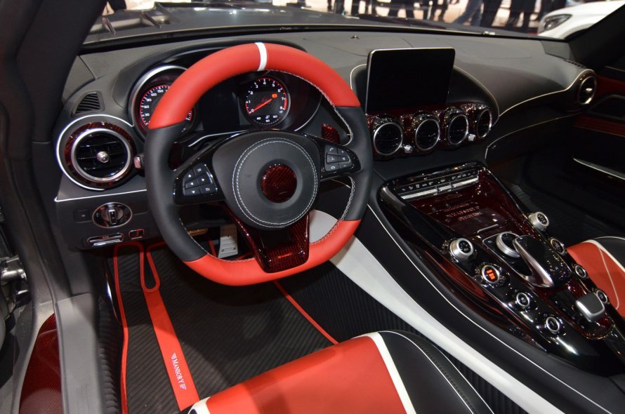 Мерседес GTS 63 AMG салон