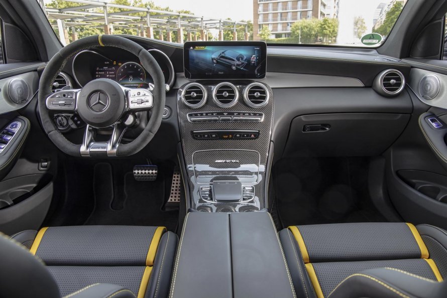Mercedes GLC 63s 2020 салон