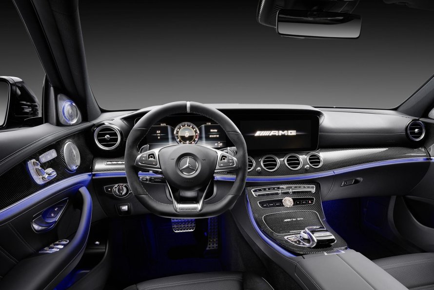 Mercedes e63s AMG салон