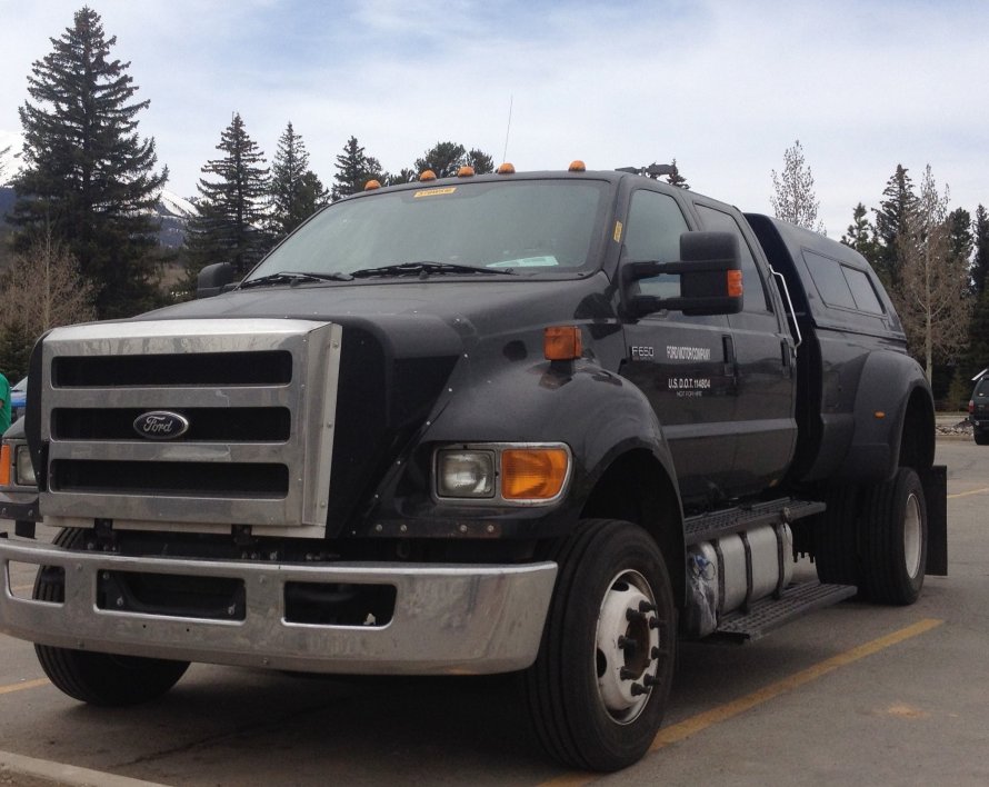 Ford f-650 Truck