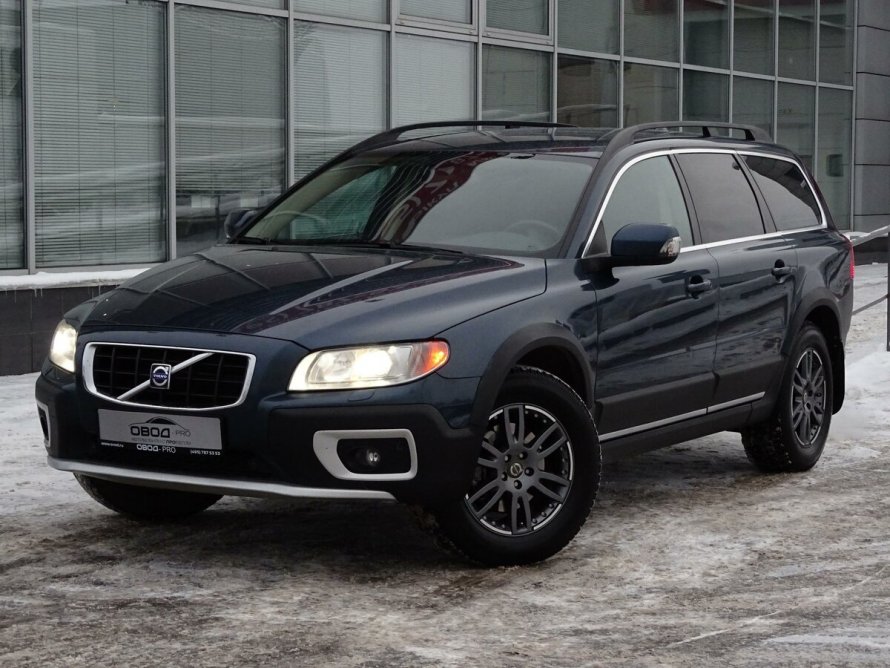 Volvo xc70 2016