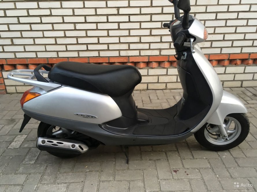 Honda lead af48 2005
