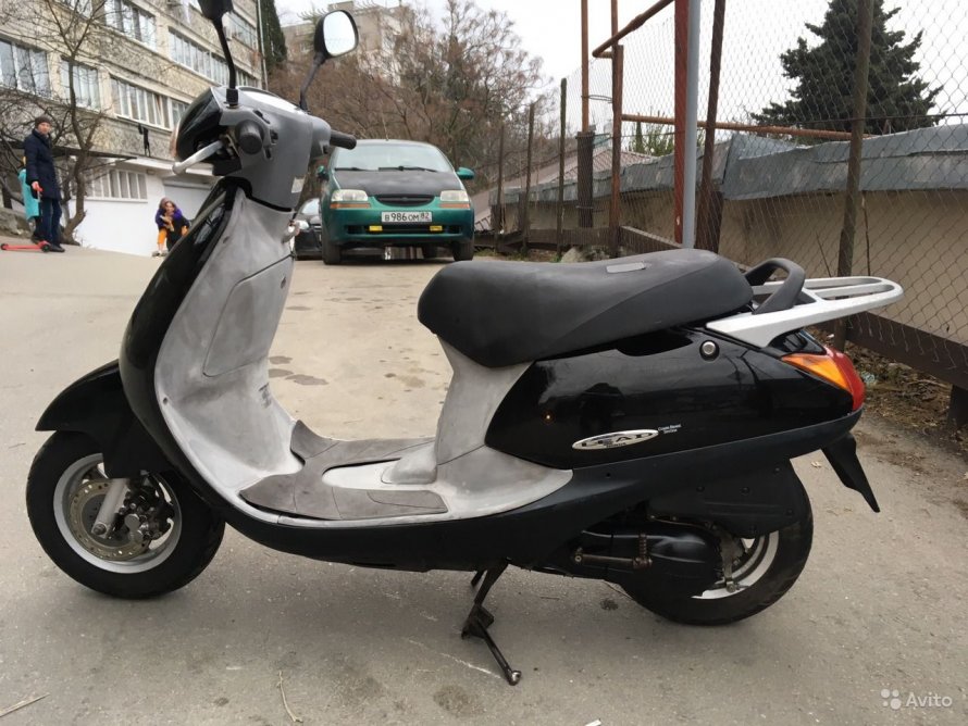 Скутер Honda lead 50 af20
