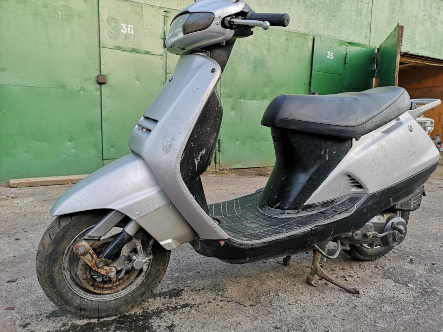 Honda lead 1983