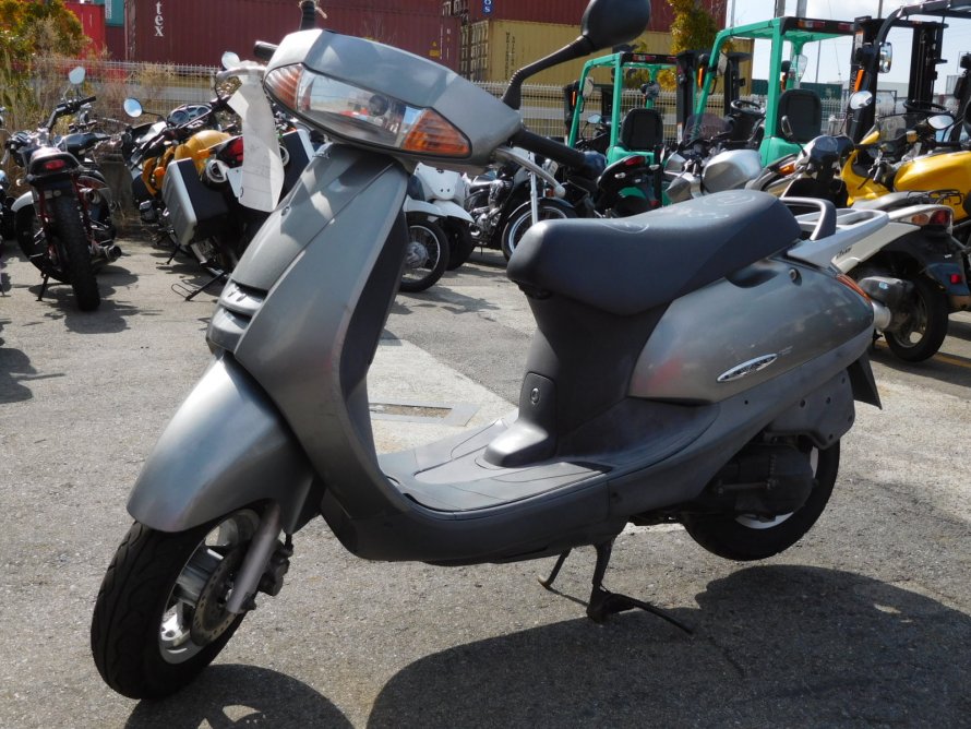 Скутер Honda lead 50