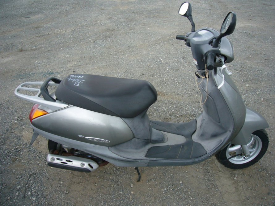 Honda lead 50