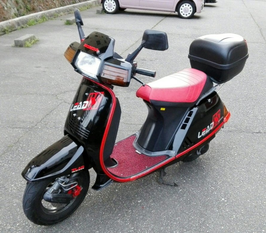 Honda lead 100