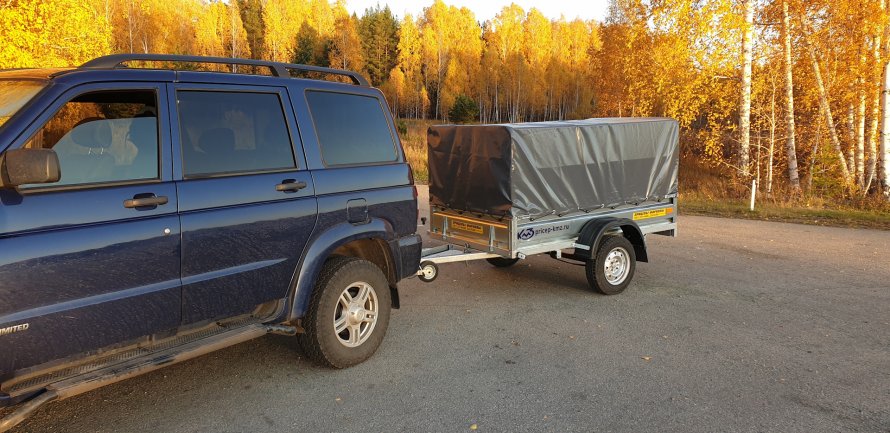 UAZ Patriot 2020 с прицепом