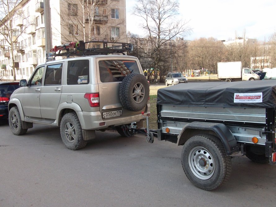 UAZ Patriot и прицеп МЗСА 817701.016 на колёсах r16. ЦЛП АРИВА.