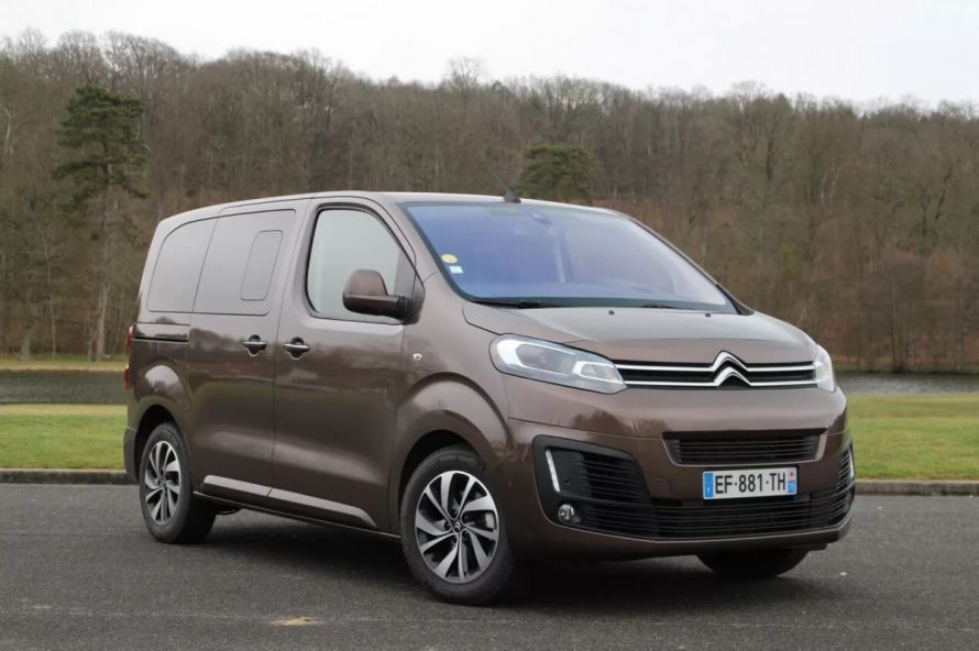 Микроавтобус Citroen SPACETOURER