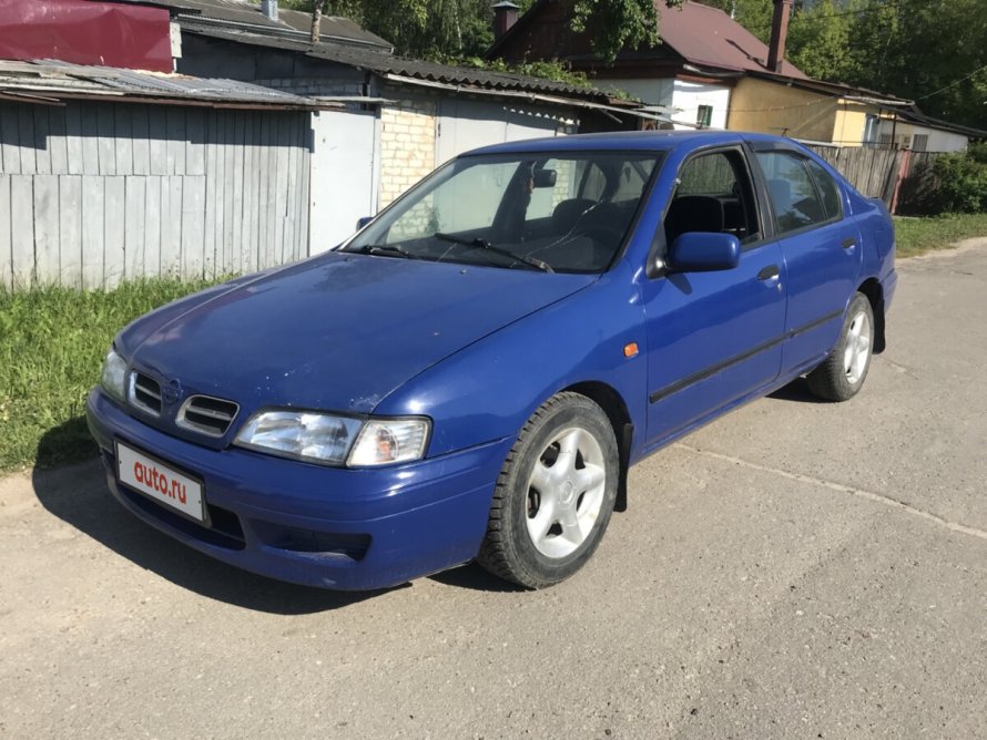 Nissan primera p11 Blue