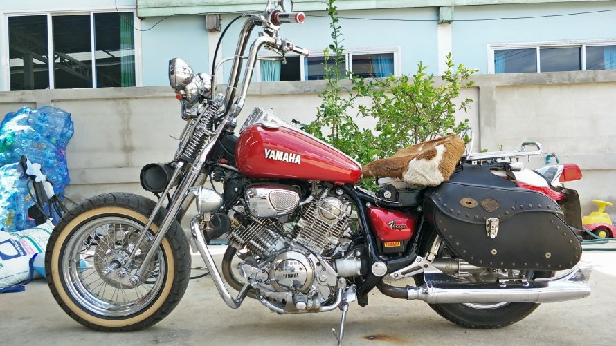 Yamaha XV 750 Virago