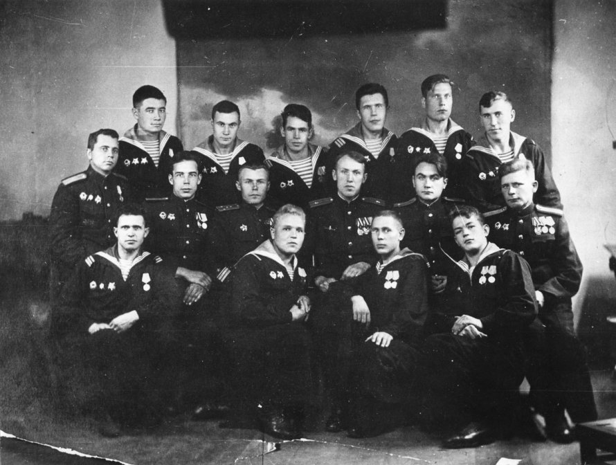 Экипаж подводной лодки 1979г Гордеев