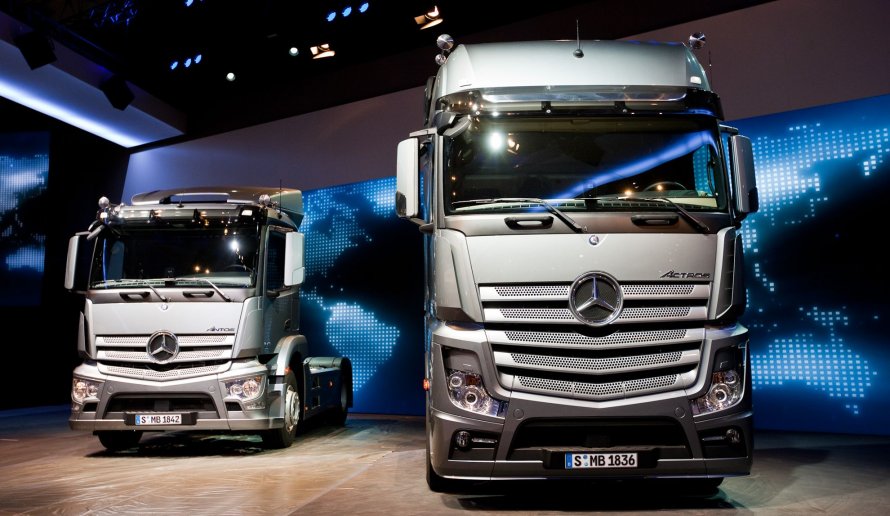 Mercedes-Benz Actros Trucks 2018