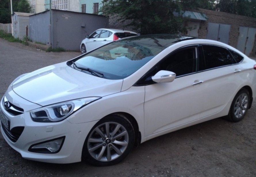 Хендай ай 40 панорамная крыша
