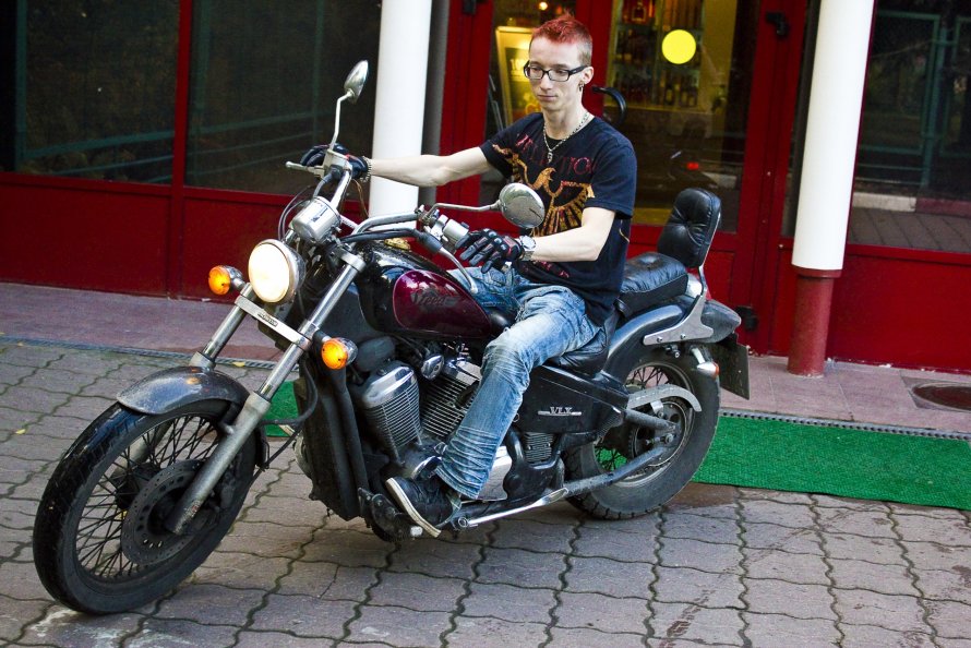 Honda Steed 400 с человеком