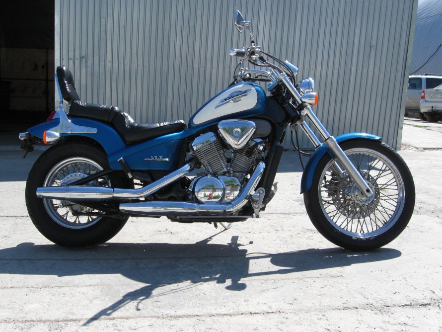 Steed 400