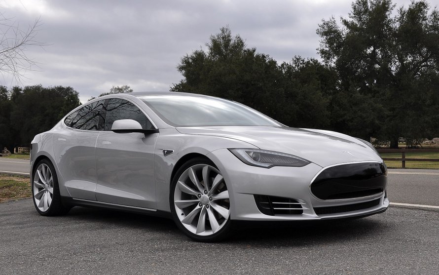 Электромобиль Tesla model s