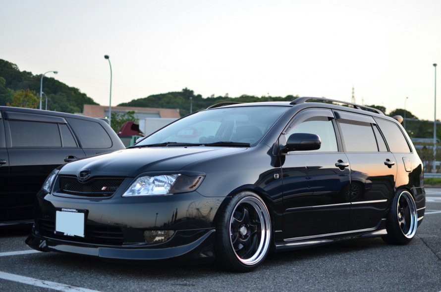 Toyota Corolla Fielder 121