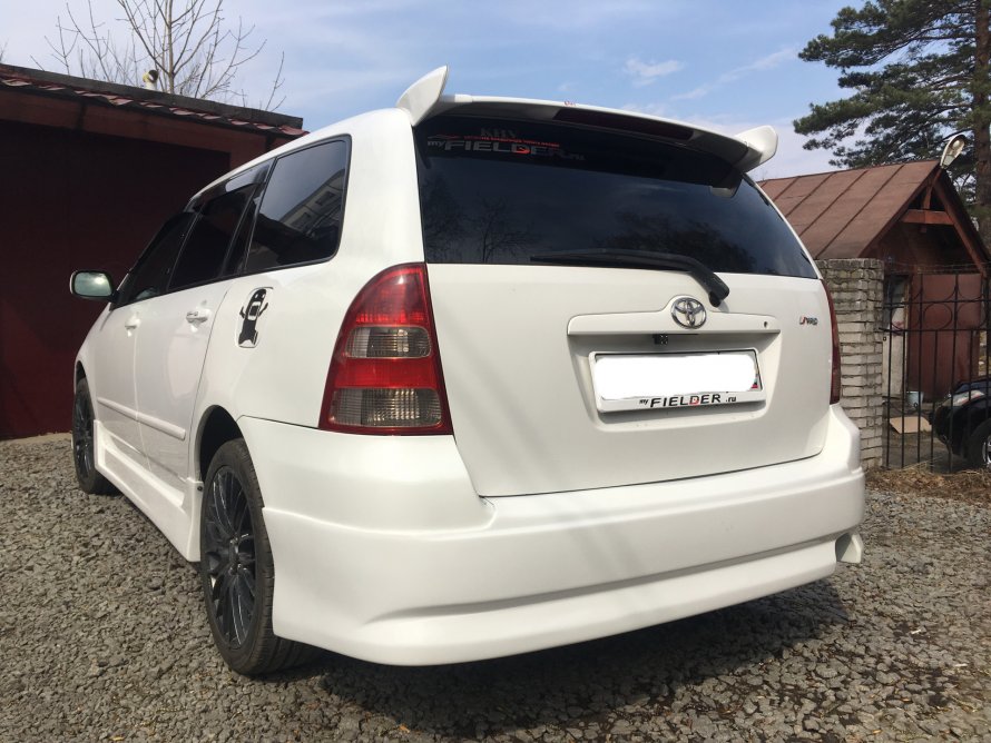 Toyota Corolla Fielder кузов 121.