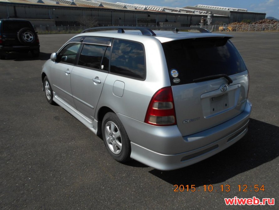 Toyota Corolla Fielder nze121 White