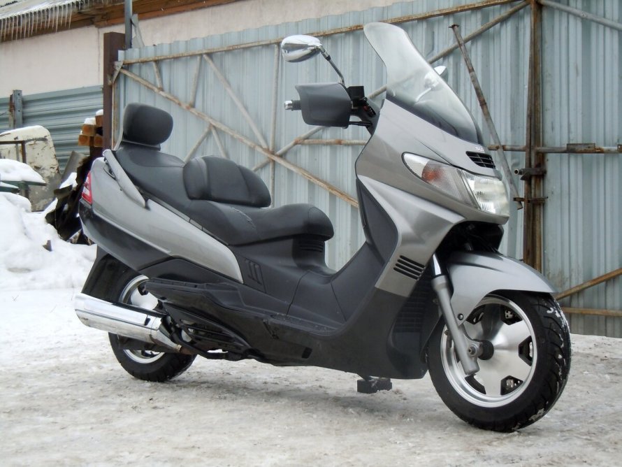 Suzuki Skywave 400