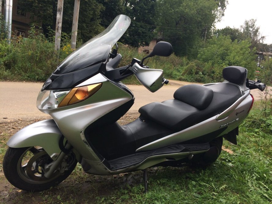 Suzuki Skywave 400