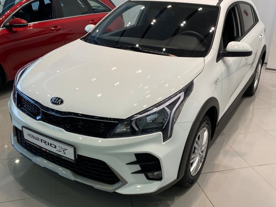 Битый перед Kia Rio 2020