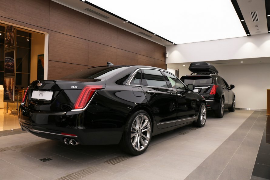 Cadillac ct6 Black