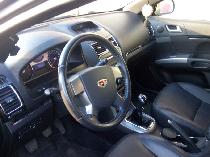 Geely Emgrand ec7 2016