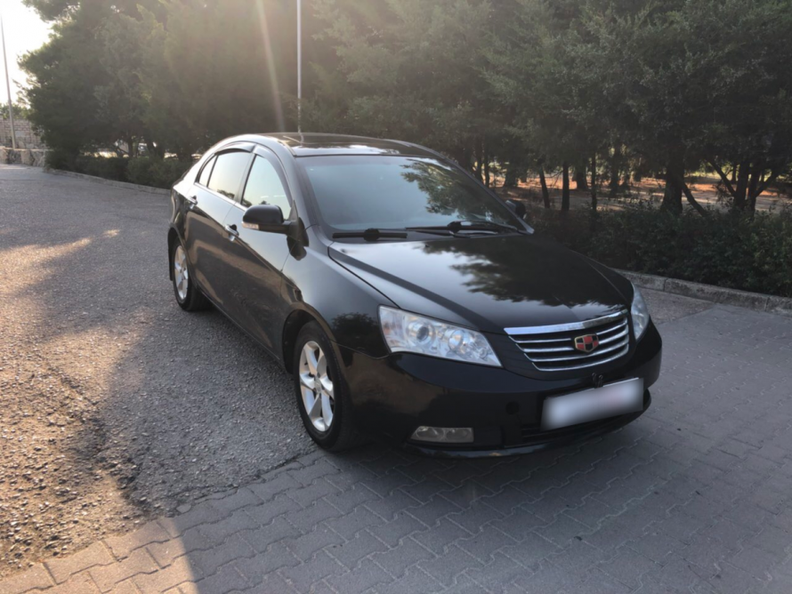 Geely Emgrand ec7 фиолетовый