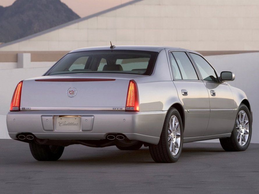Cadillac DTS 2021