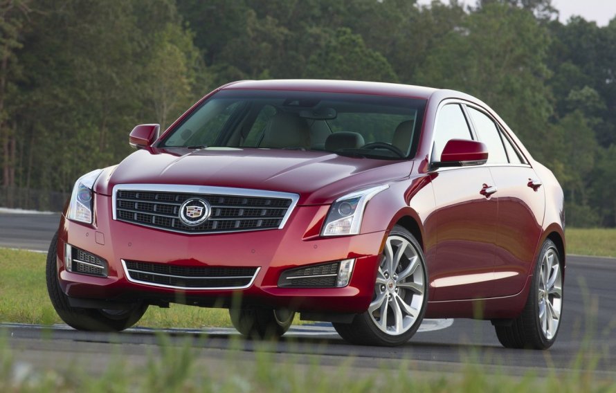 Cadillac ATS красный