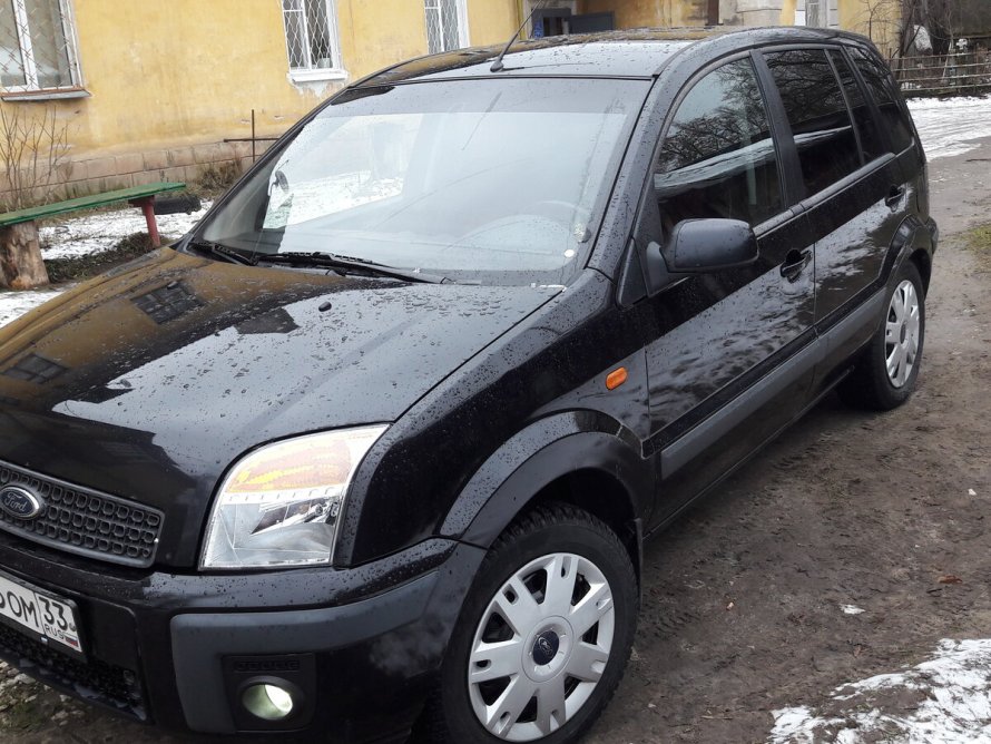 Ford Fusion 2008 черный