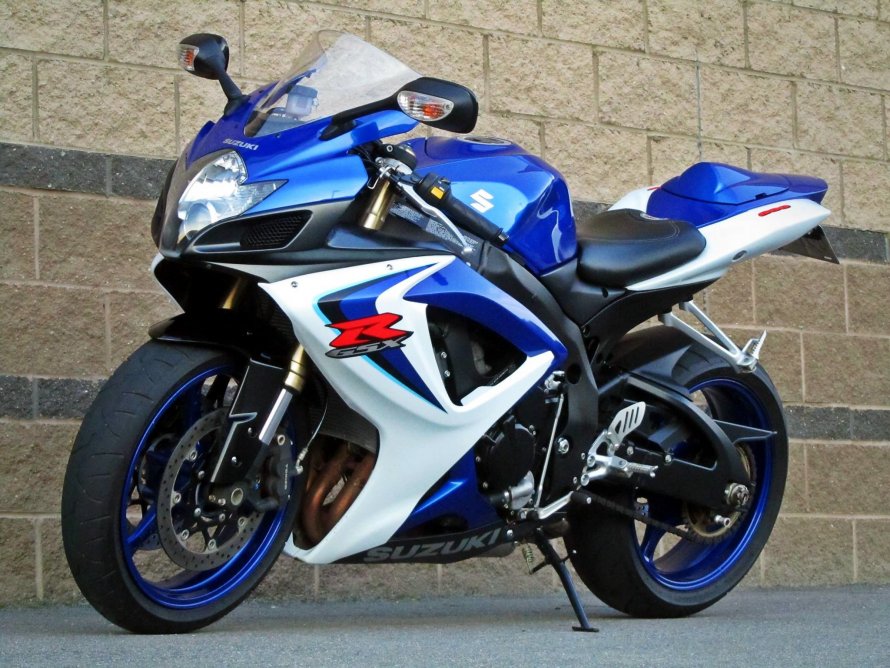 Suzuki GSX-R 600 k8