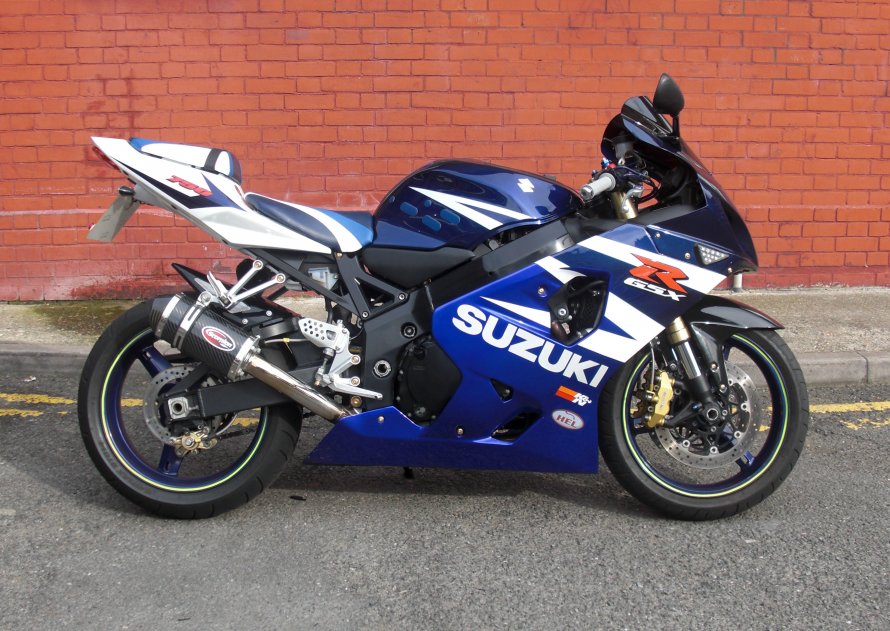Suzuki GSXR 750