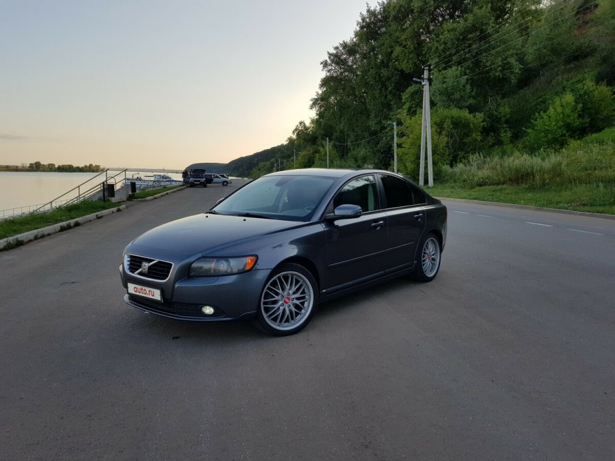 Volvo s40 2 поколение. Вольво s40 тюнинг. Volvo s40 тюнинг. Вольво с 40 тюнинг фото.