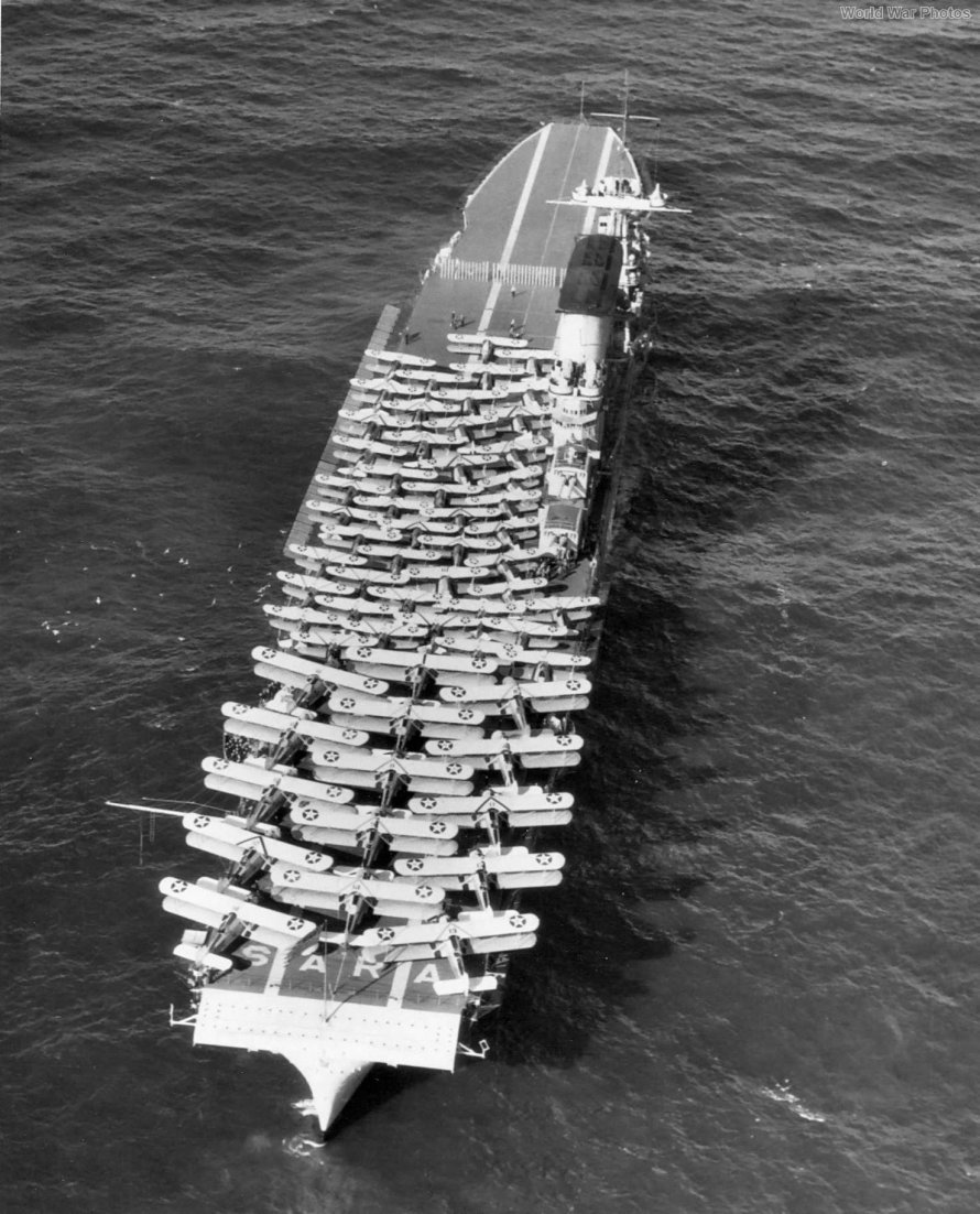 Авианосец USS Saratoga