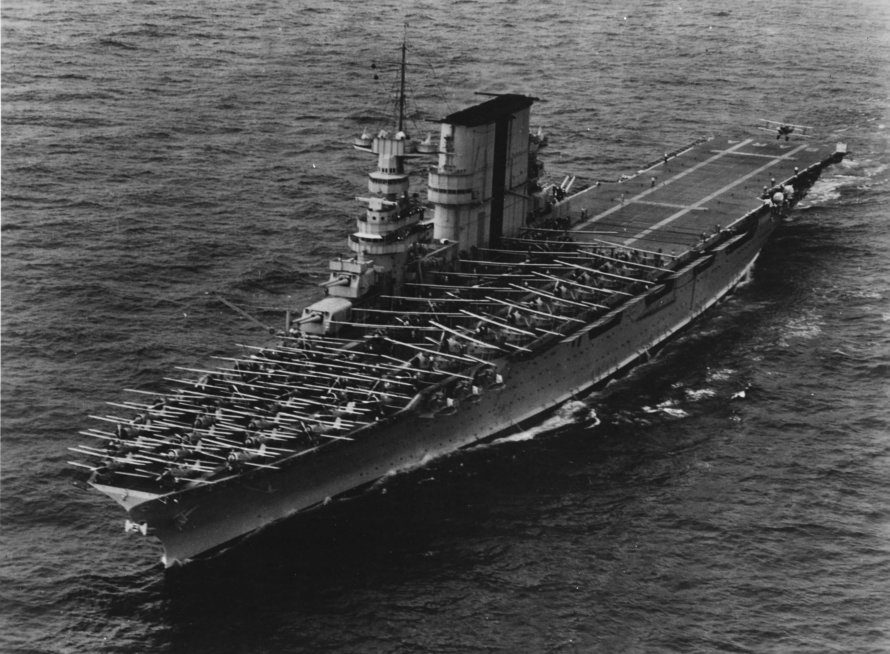 Саратога авианосец 1944