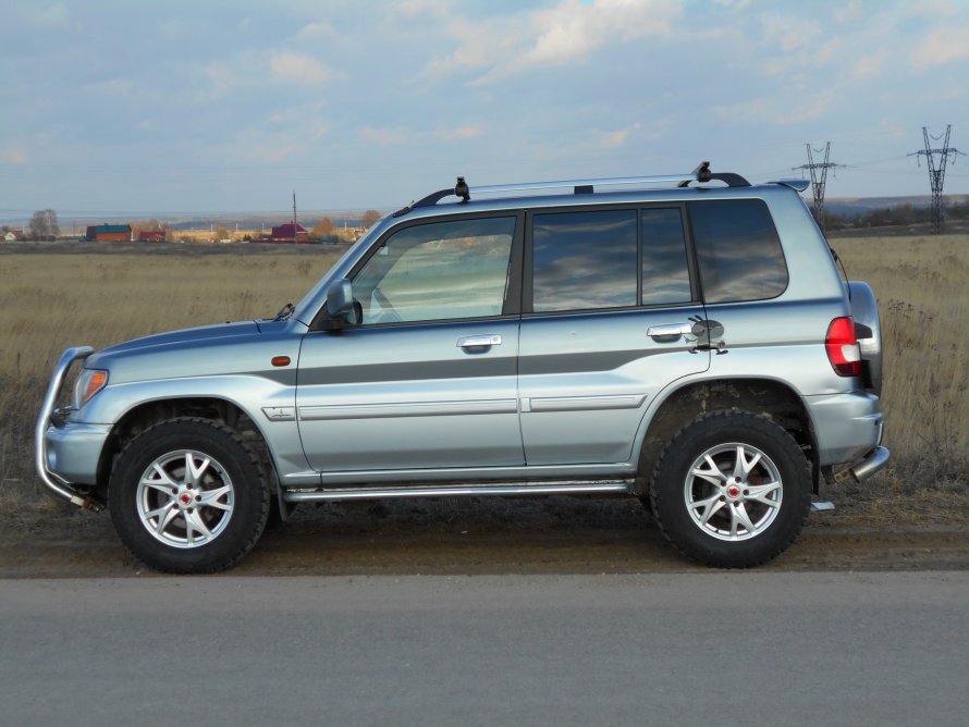 Mitsubishi Pajero Pinin 2.0 2004