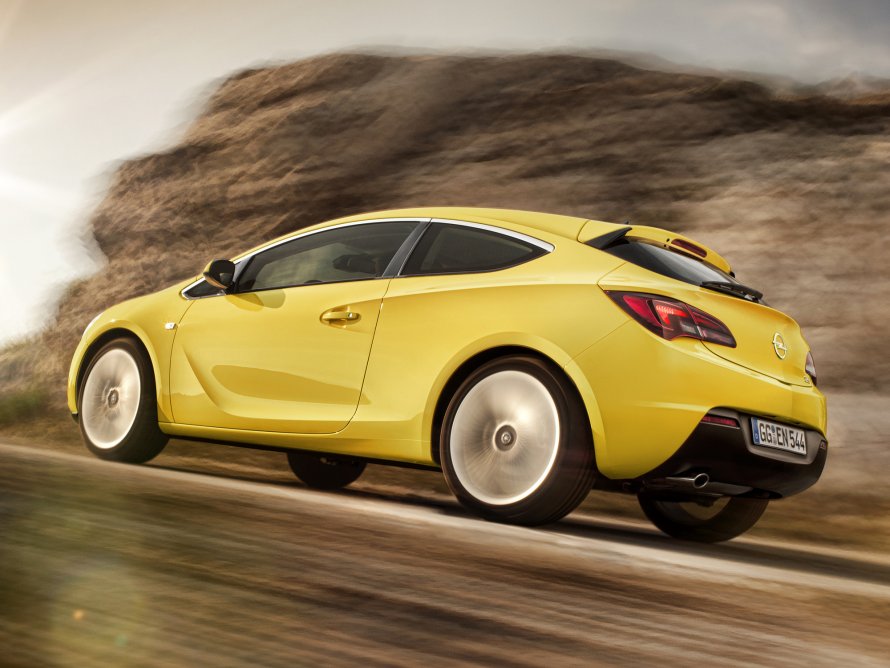 Opel Astra GTC 2011