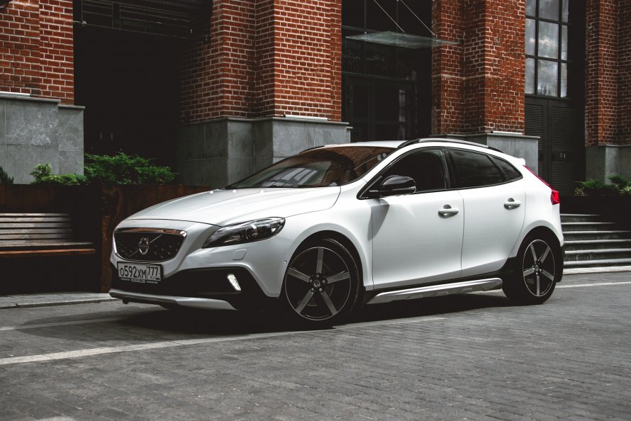 Volvo v40 Cross Country Polestar